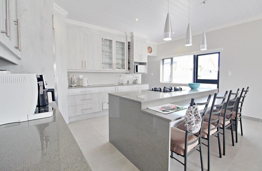 3 Bedroom Property for Sale in Reebok Western Cape